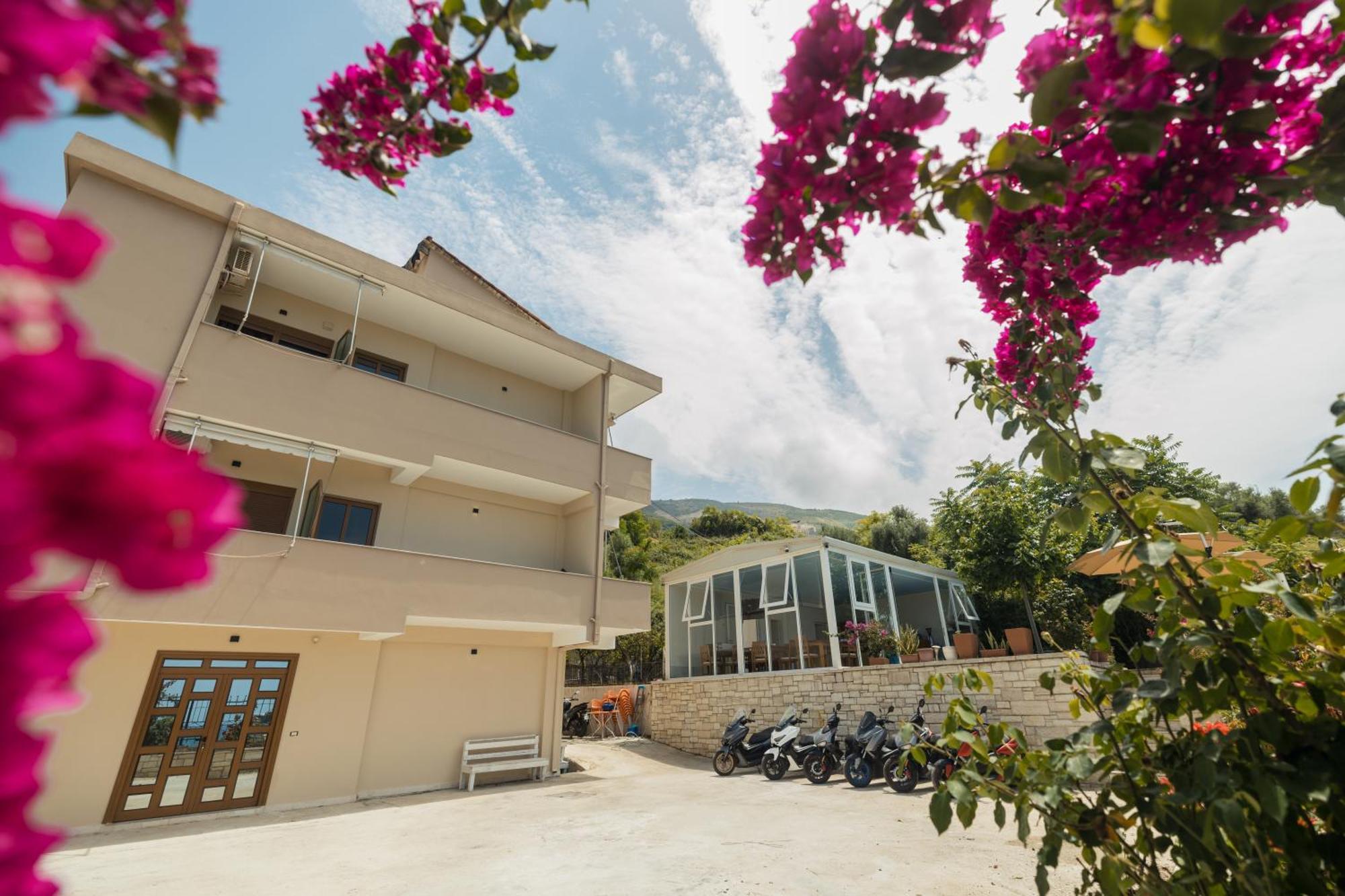 Voyage 3* Vlorë